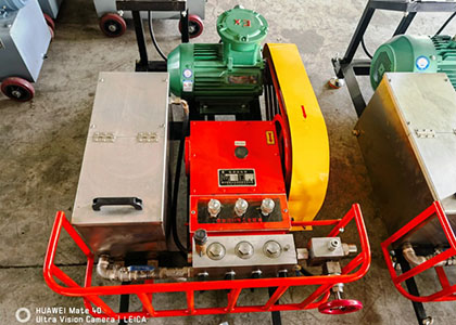 3D-SY5.5KW型高壓電動(dòng)試壓泵圖片1